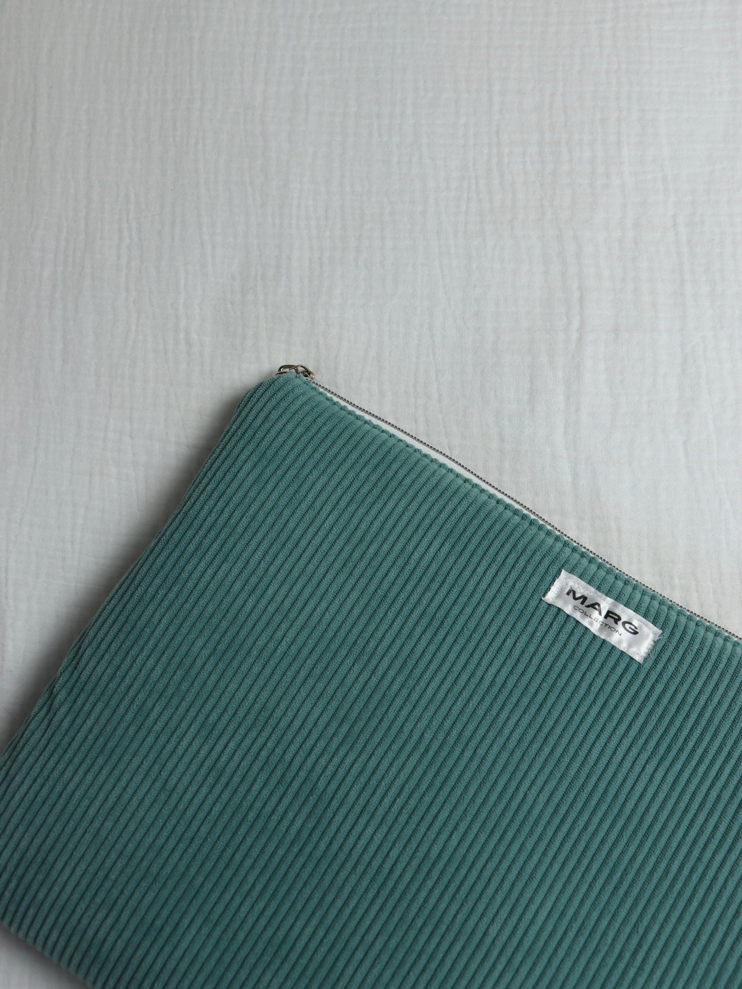 HOUSSE D’ORDINATEUR / TABLETTE - NOA