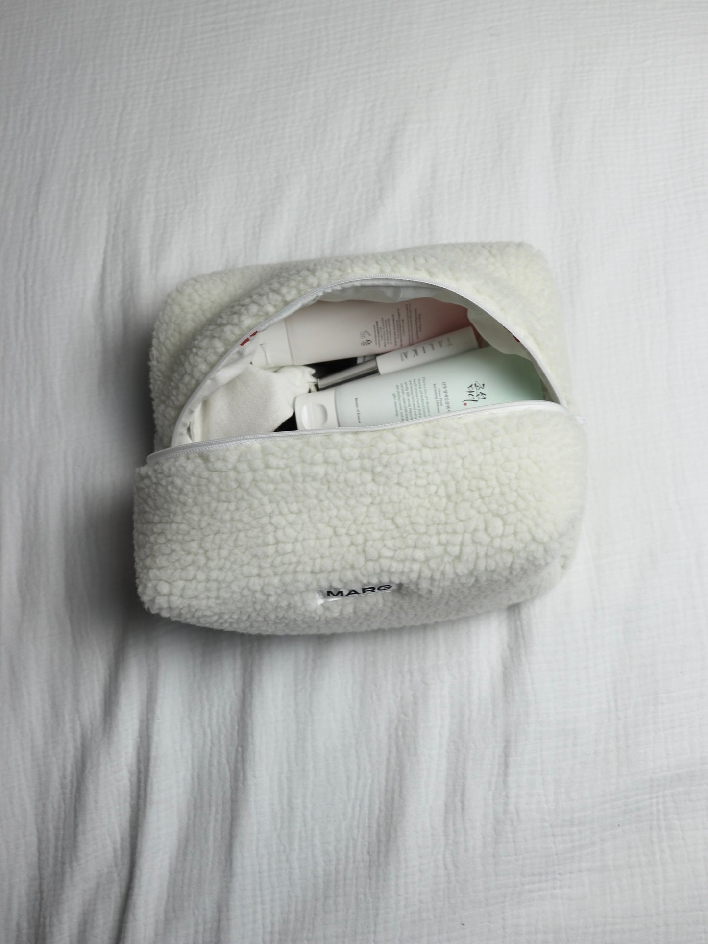 TROUSSE DE TOILETTE - CERISE