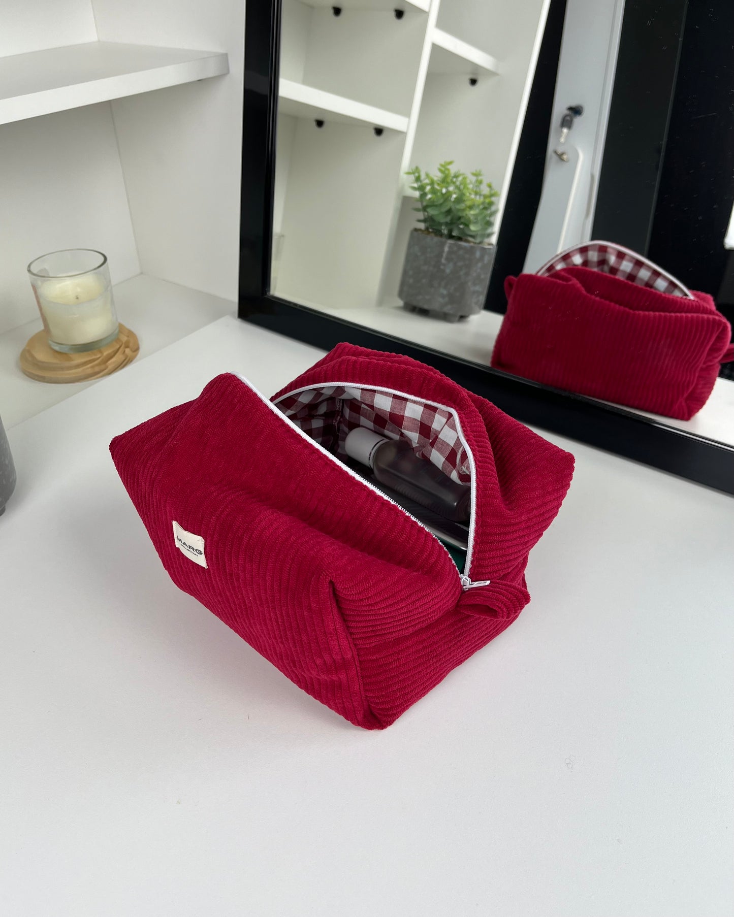 TROUSSE DE TOILETTE - VELOUR CÔTELÉ FRAMBOISE