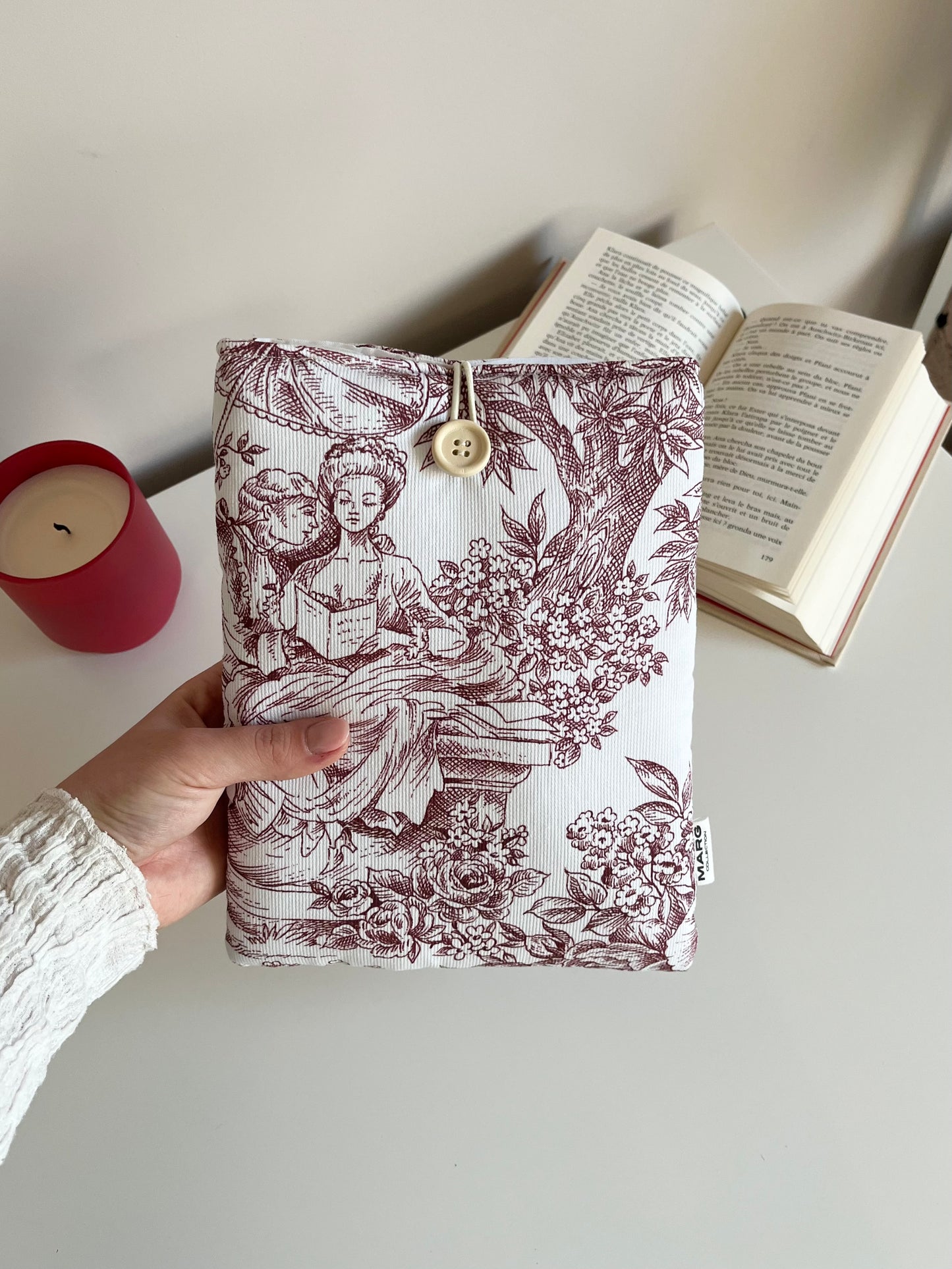 Housse de livre - Clara