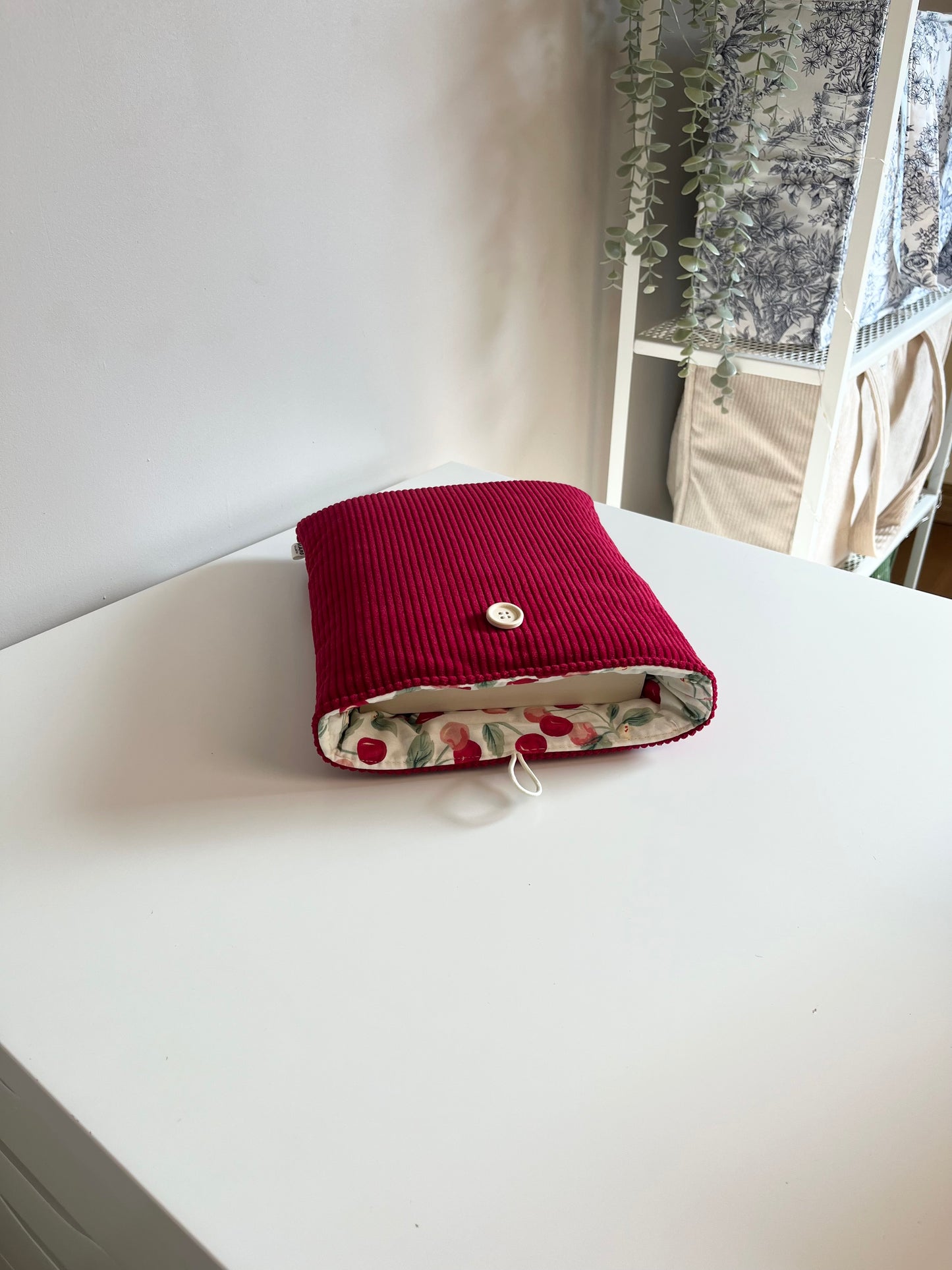 Housse de livre - Rouge gourmand