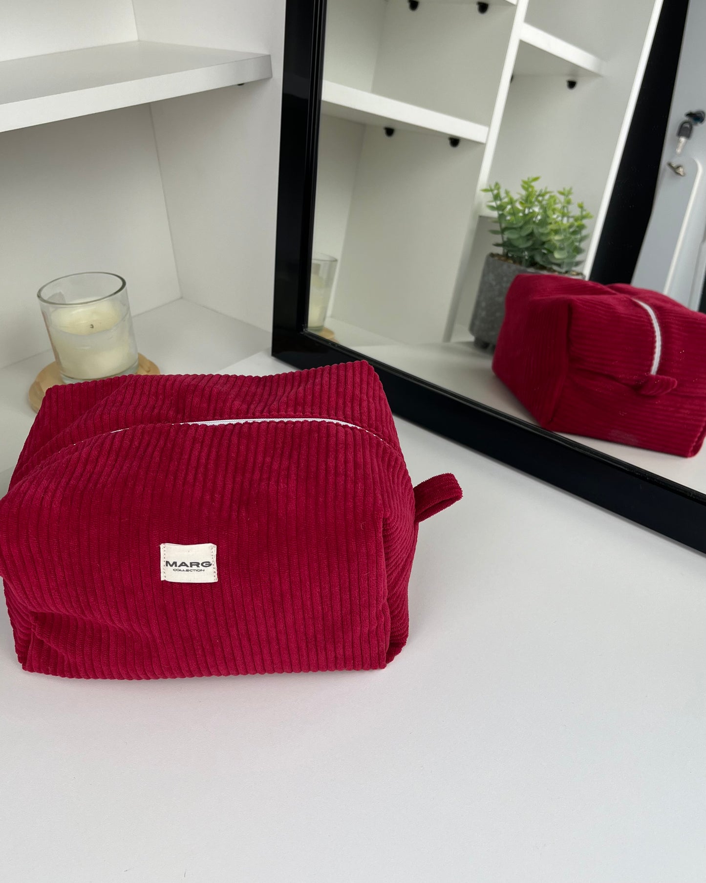 TROUSSE DE TOILETTE - VELOUR CÔTELÉ FRAMBOISE