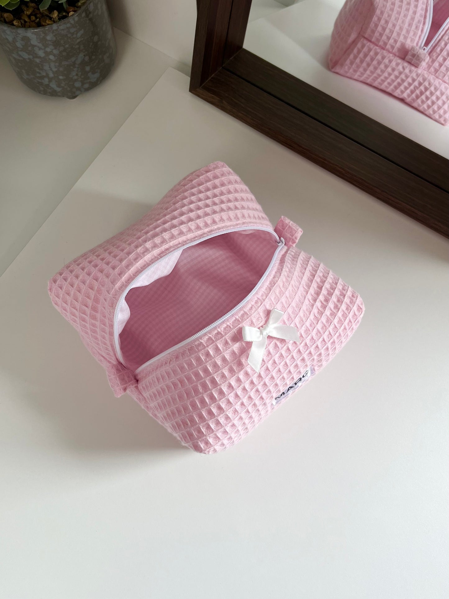 TROUSSE DE TOILETTE - NID D’ABEILLE ROSE VICHY ROSE PÂLE