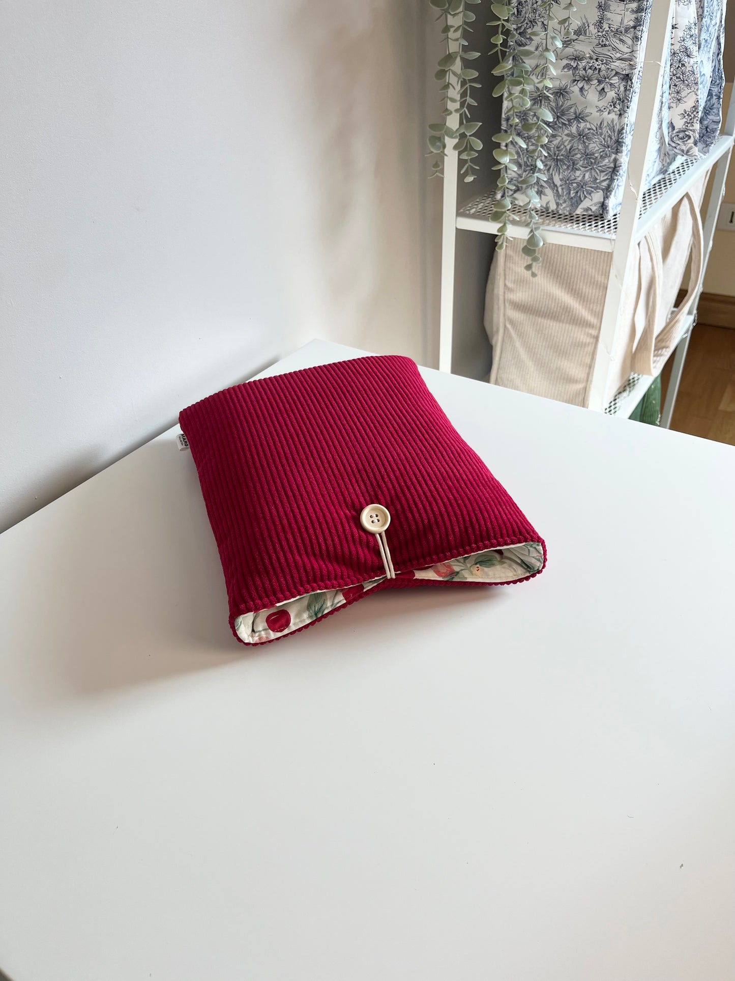 Housse de livre - Rouge gourmand